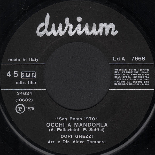 Occhi A Mandorla / Un Bacio No Due Baci No