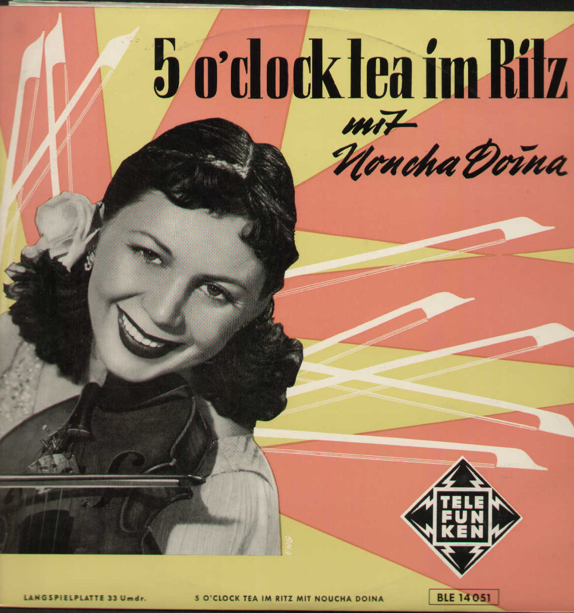 5 O'clock Tea Im Ritz Mit Noucha Doina