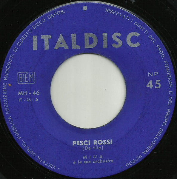 Pesci Rossi / Un Piccolo Raggio Di Luna