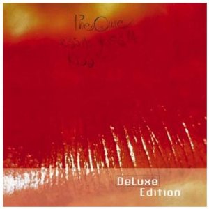 Kiss Me Kiss Me Kiss Me (Deluxe Edition)
